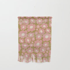 70������������������s Retro Floral Wall Hanging