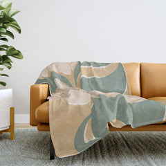 70s big flower botanical land 2 Throw Blanket