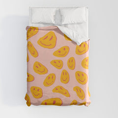 70s retro yellow smile face illustration  Duvet Cover