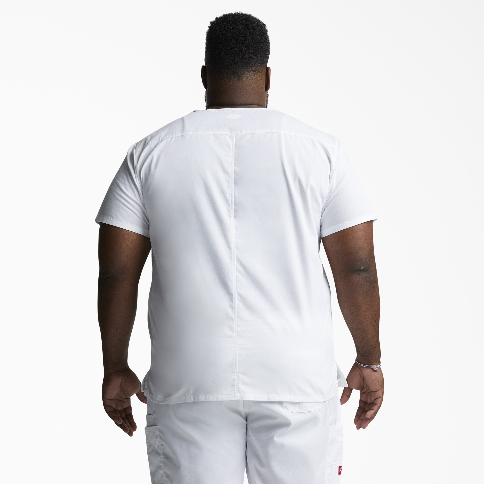 Men's EDS Signature V-Neck Scrub Top