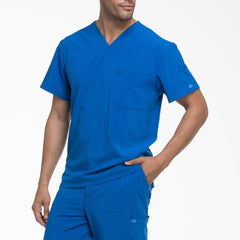 Men's EDS Essentials Tuckable V-Neck Scrub Top