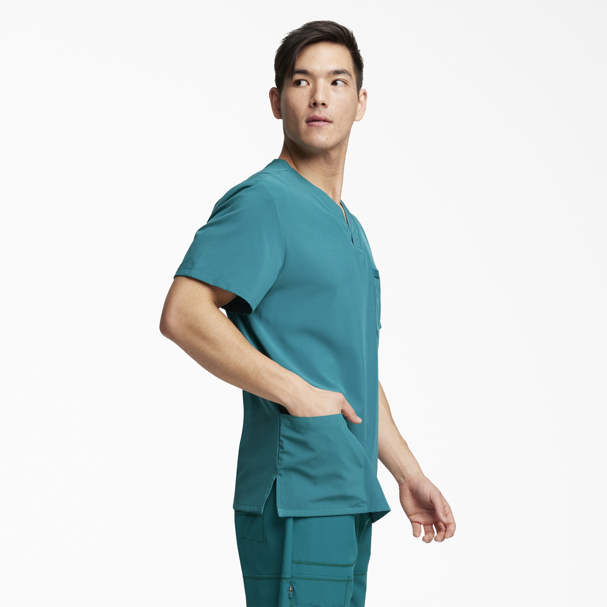 Men's EDS Essentials V-Neck Scrub Top