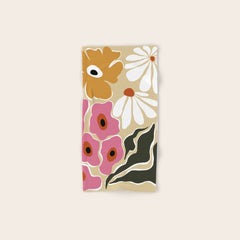 70's Retro garden   Bath Towel