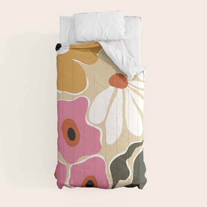 70's Retro garden   Comforter