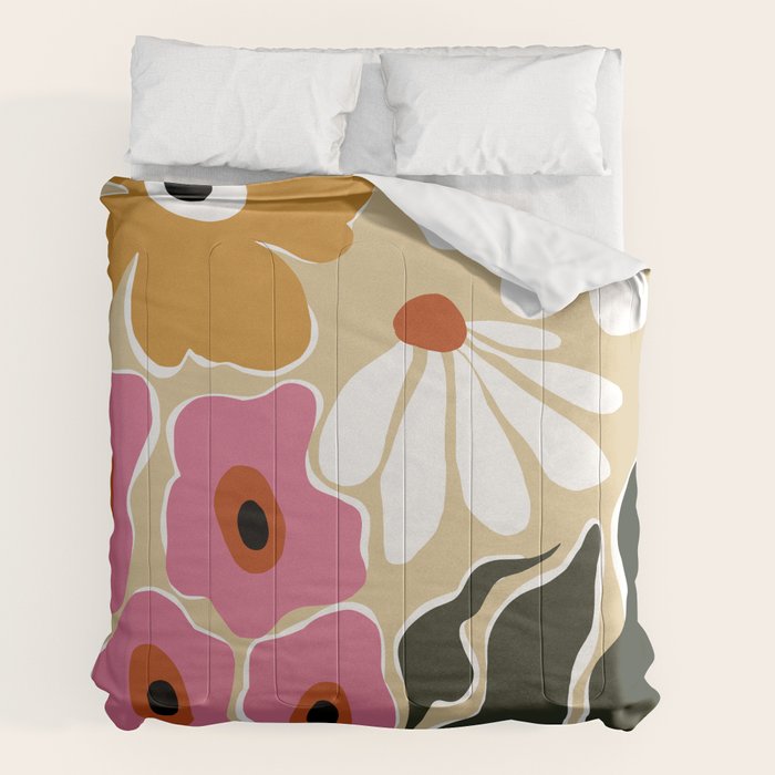 70's Retro garden   Comforter